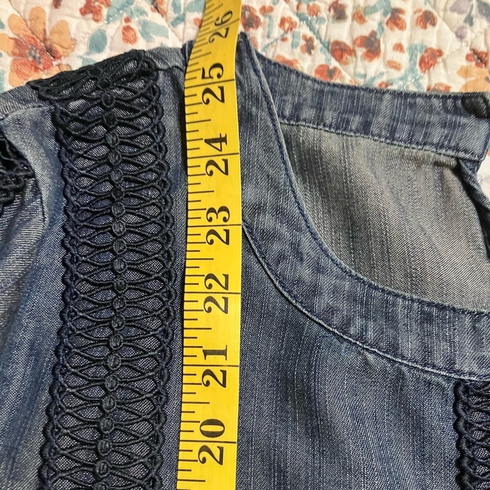 Soft Surroundings Lapiza Crochet Stripe Chambray Top Dark Wash Blue Denim - Picture 7 of 9